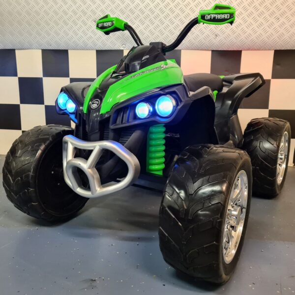 Kids quad with remote control green